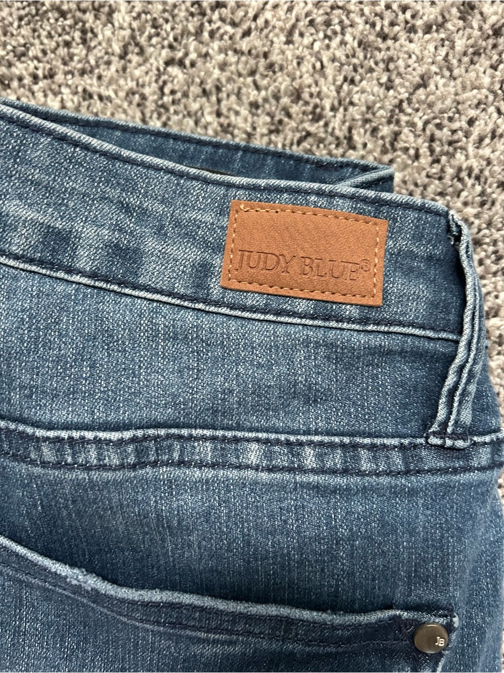 Judy Blue Vintage Mid-Blue Skinny Jeggings with Tummy Control
